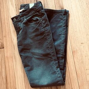 GUC Vintage L.O.G.G (H&M) corduroy jeans. Color is taupe. Size 6.
